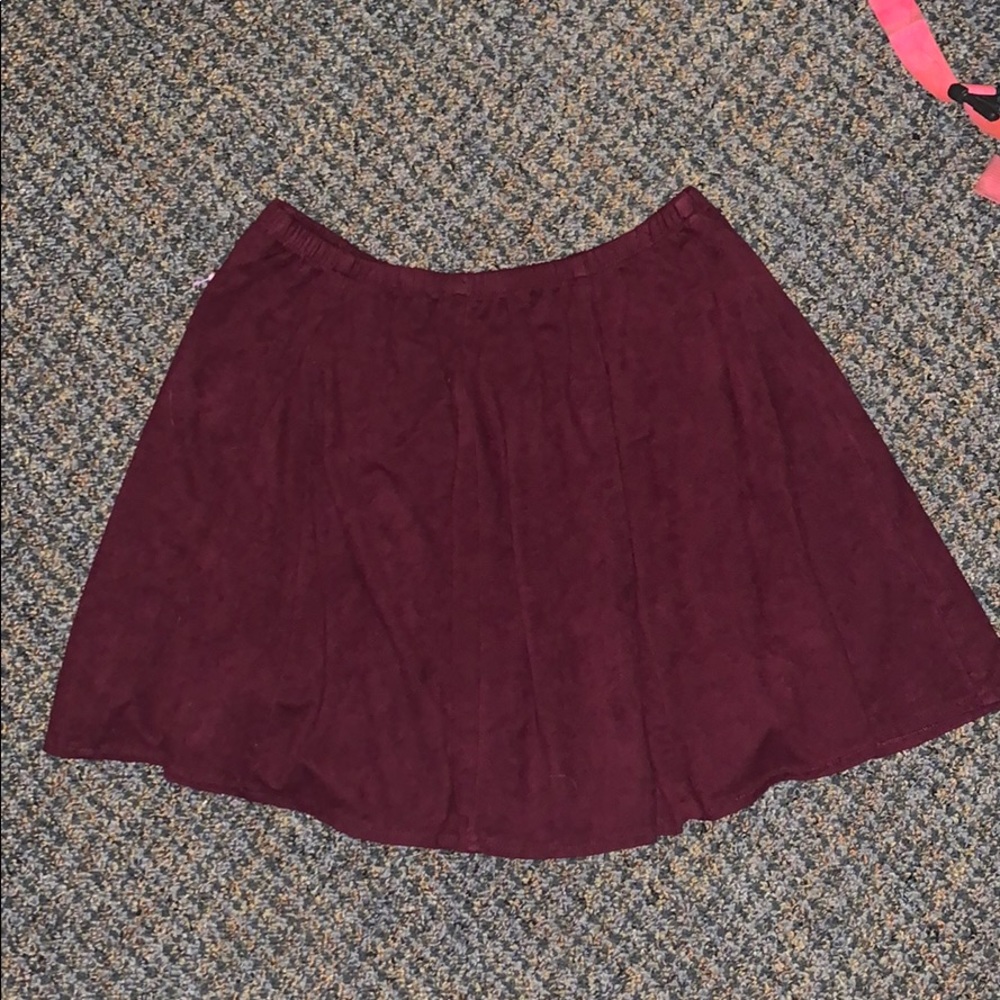Brandy Melville Maroon Skirt